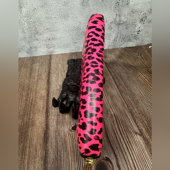 SAINT LAURENT Calfskin Pink Leopard Classic Letters Zip Around Wallet​ EUC RARE​ - Picture 3 of 12